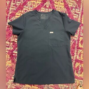 Figs Catarina scrub top in Night Sky. Small. Limited edition color!